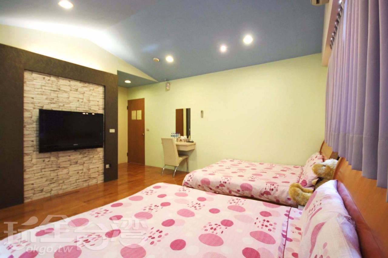 Chong Er Ya She Homestay Jiji Luaran gambar